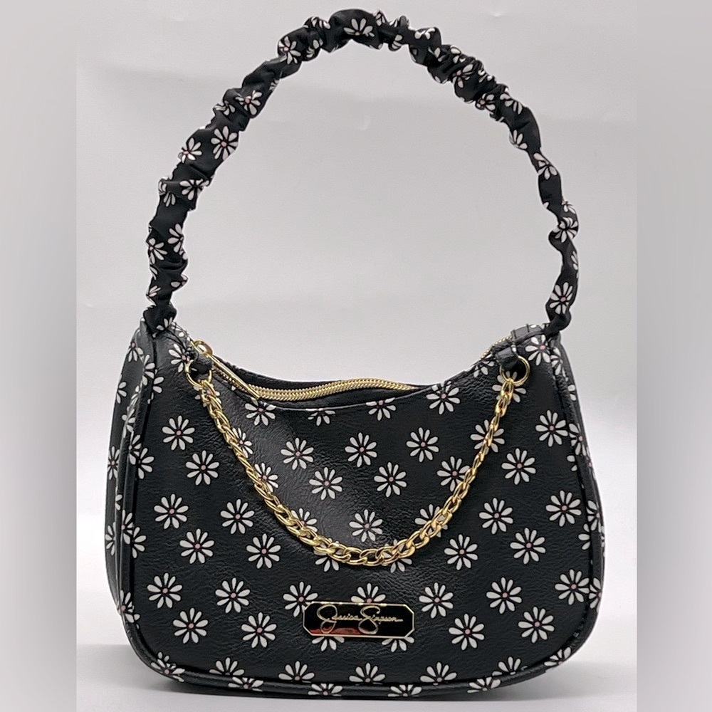 Adorable 😍 Jessica Simpson Black and White Daisy Shoulder Bag